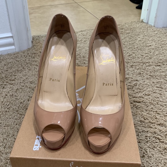 Christian Louboutin Very Prive 120 patent nude heels size 8/38 - Picture 2 of 10